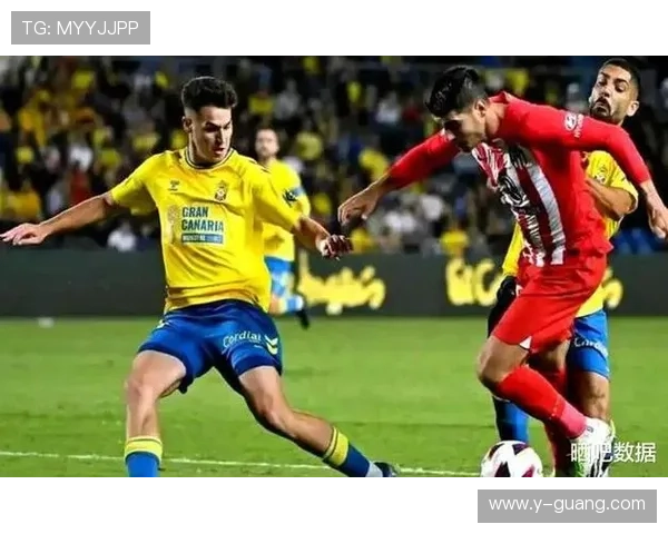 热那亚三球胜都灵双锋建功大捷